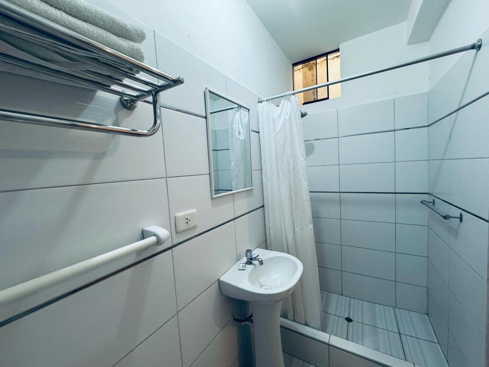 Hostal Silpay Tacna Buitenkant foto