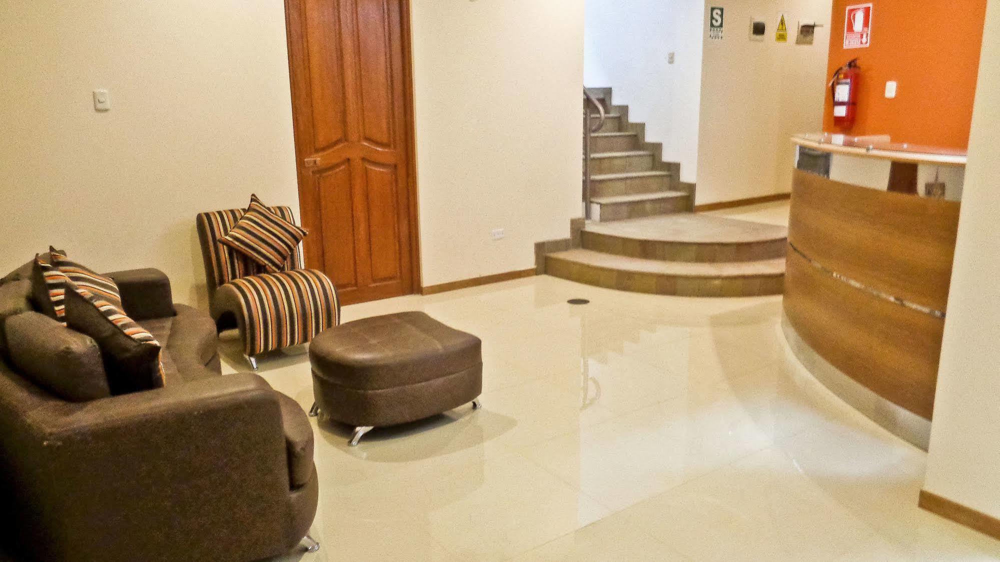 Hostal Silpay Tacna Buitenkant foto